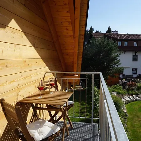 Neuwelt Apartment *